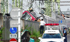 Tai nạn đường sắt nghiêm trọng ở Nhật Bản, hàng chục người bị thương
