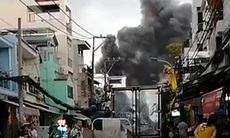 Cháy công ty sản xuất giày dép tại TP Hồ Chí Minh
