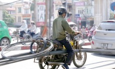 Xe máy cũ nát tung hoành - Bao giờ xử lý dứt điểm ?