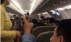 Cấm bay hàng loạt các hành khách có hành vi gây rối