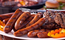 2 loại thịt dễ c&#243; nguy cơ g&#226;y ung thư nhất v&#224; c&#225;ch thay thế