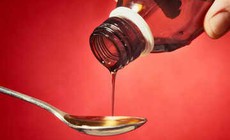 Tại sao qu&#225; liều siro ho lại nguy hiểm hơn bạn nghĩ?