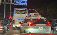 H&#224;nh l&#253; ch&#234;nh v&#234;nh tr&#234;n n&#243;c &#244; t&#244;, tai nạn r&#236;nh rập