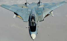 Ti&#234;m k&#237;ch F-14 Tomcat: Biểu tượng sức mạnh hay &#39;sai lầm đắt đỏ&#39; của Mỹ?