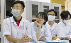 Dự thảo Luật Gi&#225;o dục đại học: Đừng đ&#224;o tạo b&#225;c sĩ theo quy tr&#236;nh h&#224;nh ch&#237;nh thay v&#236; quy tr&#236;nh chuy&#234;n m&#244;n