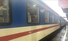 44 t&#224;u kh&#225;ch ngừng chạy, 21.000 v&#233; đ&#227; ho&#224;n trả do mưa lũ ở Trung Bộ