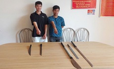 Ch&#233;m người chỉ v&#236; tiếng ‘nẹt p&#244;’