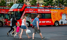 TPHCM: Thu ng&#226;n s&#225;ch nh&#224; nước về đ&#237;ch sớm, vượt gần 6% dự to&#225;n Trung ương giao