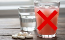 Khi uống thuốc kháng sinh cần kiêng những thực phẩm nào?