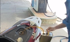 Sau vụ từ chối nhận chuyển khoản, rút lại xăng của khách, địa phương đề nghị đẩy mạnh thanh toán trực tuyến