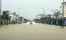 Miền Trung vẫn mưa lớn, nhiều khu vực biển động rất mạnh