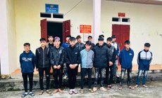 Tháo biển số, mang hung khí gây rối, 20 đối tượng bị khởi tố