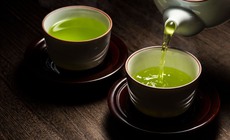 4 nh&#243;m thực phẩm cản trở hấp thụ sắt trong cơ thể