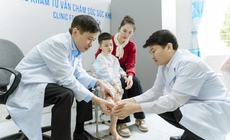 H&#224;nh tr&#236;nh 15 năm &#39;thắp&#39; lại hy vọng cho h&#224;ng ngh&#236;n bệnh nh&#226;n dị tật