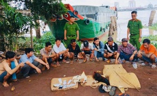 Đột k&#237;ch tụ điểm đ&#225; g&#224; ăn tiền, bắt 10 đối tượng