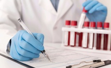 X&#233;t nghiệm HIV, vi&#234;m gan B v&#224; giang mai cho phụ nữ mang thai, v&#236; sao cần l&#224;m sớm?