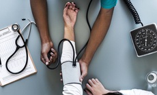 Sức khỏe loại 3 có nguy hiểm không, cần lưu ý gì?