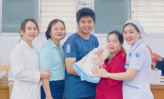 Kỳ tích y khoa: Chấm dứt 1 thai dị tật nặng để cứu bé còn lại trong ca song thai