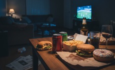 4 món ăn nam giới nên tránh xa để giữ vững phong độ phòng the