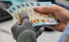 Đổi căn cước công dân nhưng không nộp lại thẻ cũ có bị phạt tiền?