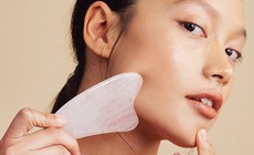 Trẻ lại 5 tuổi nhờ thói quen massage hệ bạch huyết 10 phút mỗi tối