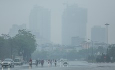 Miền Bắc trời mù mịt rét buốt, nồm ẩm và ô nhiễm không khí