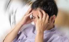 Bí quyết giảm đau đầu, nhức mắt do căng thẳng hiệu quả