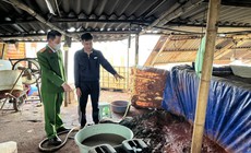 Tạm giữ chủ 2 xưởng phân kim xả chất thải nguy hiểm ra môi trường