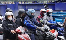 Người dân ùn ùn trở lại Thủ đô sau kỳ nghỉ Tết Dương lịch