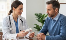 Lưu ý khi dùng corticoid cho bệnh nhân cầu thận