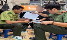 Phát hiện nam thanh niên nuôi nhốt 30 cá thể trăn, rắn tại nơi ở