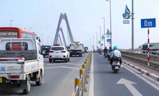 Xe phía trước bất ngờ giảm tốc, tài xế có bị phạt lỗi không giữ khoảng cách?