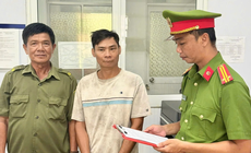 Sáng 25/10: Người đàn ông cầm dao chém hàng xóm thương tích 54% vì nghi trộm gà