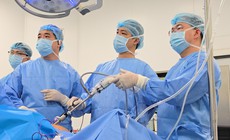 
Cắt u đại tràng bằng kỹ thuật cao, bệnh nhân hồi phục sau 24 giờ