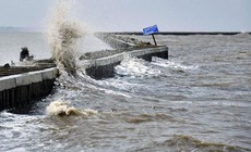 Cảnh báo mưa dông mạnh nhiều khu vực ven biển miền Trung