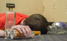 Uống rượu bia ngày Tết như thế nào để đỡ hại sức khỏe?