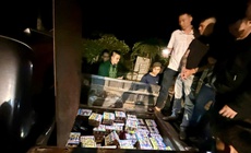 Bắt đối tượng giấu gần 200kg pháo trong hầm tự chế xe ô tô