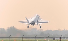 Tiêm kích Rafale Pháp có thể đánh bại F-35 Mỹ trong không chiến?