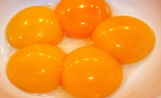 Lòng đỏ trứng có thực sự làm tăng cholesterol, nên ăn trứng như thế nào là tốt?