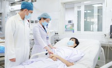 Cứu sống nam thiếu niên bị sốt xuất huyết biến chứng tan huyết cấp hiếm gặp 