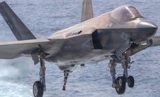 Tiêm kích F-35 từ tàu USS Abraham Lincoln Mỹ bắn hạ UAV Iran trên biển Ả Rập