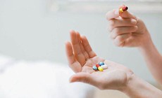 Điều gì sẽ xảy ra nếu bạn uống gấp đôi liều thuốc làm loãng máu?