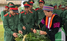 Bánh chưng xanh gói trọn nghĩa tình Tết vì người nghèo dịp Xuân Bính Ngọ 2026