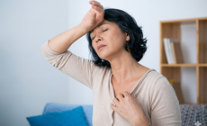 5 cách giúp phụ nữ làm chủ cơn bốc hỏa thời kỳ mãn kinh