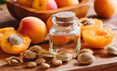 3 cách làm đẹp da từ quả mơ cực đơn giản ngay tại nhà