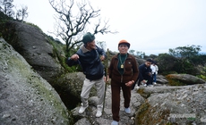 Hành trình 30 năm 'phượt' xe máy lễ Phật của cặp đôi u80