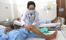 Người cao tuổi thoát nguy cơ hoại tử chi khi tắc động mạch nhờ kỹ thuật laser