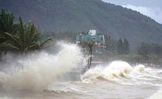 Bão Sinlaku mạnh lên cấp 15 nhưng ít có khả năng vào Biển Đông