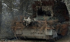 Xe tăng Leopard 1A5 Ukraine vẫn 'sống khỏe' sau hơn 50 đòn tấn công từ UAV Nga