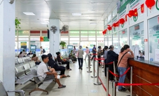 Nắng nóng kéo dài, bệnh viện 'căng mình' đón bệnh nhi và người già